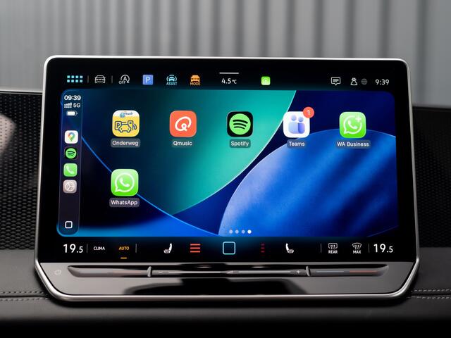 Volkswagen TIGUAN 1.5 eTSI Life Edition | Trekhaak wegkl. | Side Assist | Camera | Stuur & Stoel verw. | Prijs Rijklaar!!