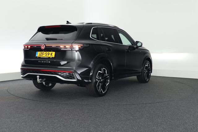 Volkswagen TIGUAN 1.5 272pk eHybrid R-Line Edition Trekhaak Camera Keyless Massage Virtual Cockpit Panoramadak Carplay
