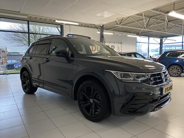 Volkswagen TIGUAN 1.4 TSI eHybrid R-Line Business+Black style Panoramadak / Trekhaak /Carplay/ Leer