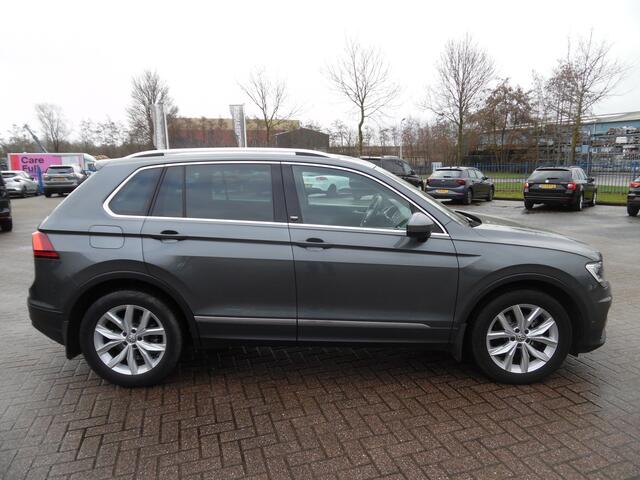 Volkswagen TIGUAN 1.4 TSI ACT Comfortline Business