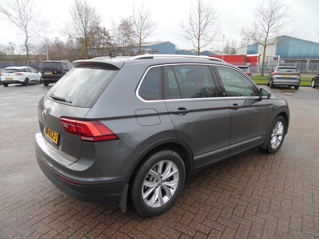 Volkswagen TIGUAN 1.4 TSI ACT Comfortline Business