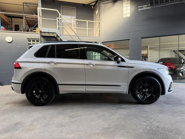 Volkswagen TIGUAN 2.0 TSI 4Motion 3x R-line PANO-HUD-IQ LED-22''