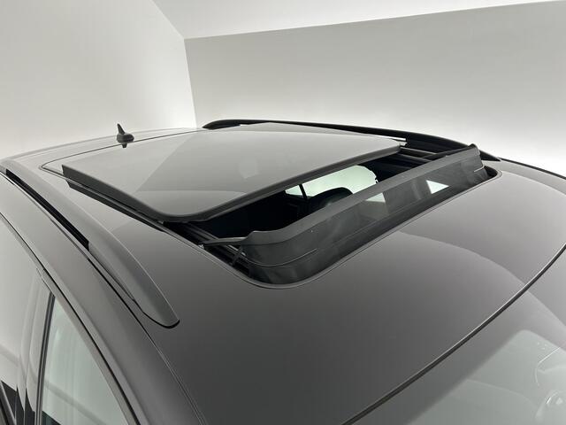 Volkswagen TIGUAN 1.5 TSI 150pk DSG 2x R-Line Black Style Trekhaak Camera Navigatie Virtual Cockpit Panoramadak