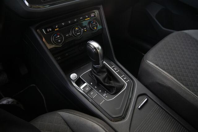 Volkswagen TIGUAN 1.4 TSI ACT Comfortline Business , Trekhaak, Stoelverwarming,