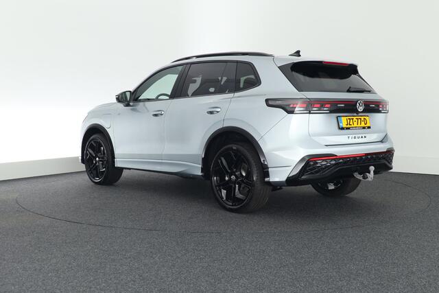 Volkswagen TIGUAN 1.5 272pk eHybrid R-Line Edition Black Style Trekhaak Camera Keyless Massage Virtual Cockpit Panoramadak Carplay