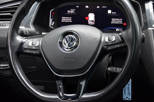 Volkswagen TIGUAN 1.5 TSI ACT Highline Business R Line Automaat/Virtueel-Dashbord/Navi/Pdc/Ecc/Led/Stoelverwarming/Panoramadak/19-Inch Lmv/Privacy-Glass