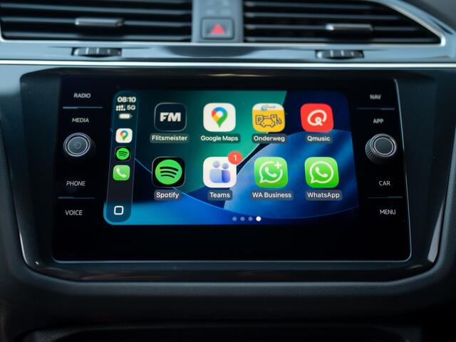 Volkswagen TIGUAN 1.5 TSI R-Line Business+ | Keyless | Camera | Elk-A-klep | IQ light | Prijs Rijklaar!!