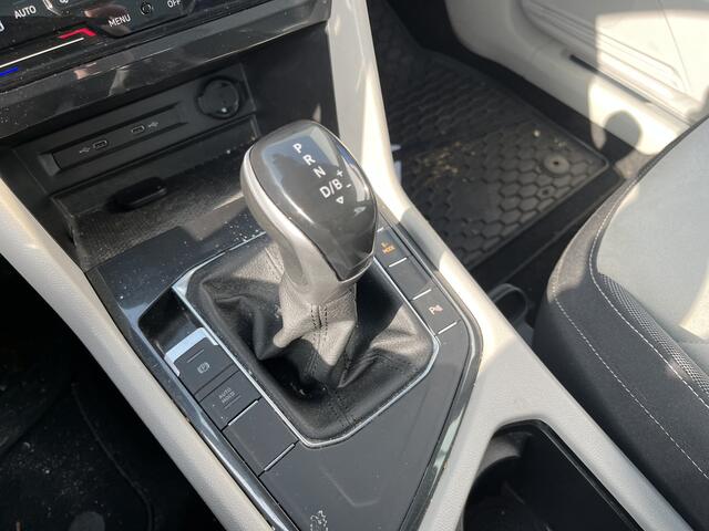 Volkswagen TIGUAN 1.4 TSI eHybrid Elegance / AUTOMAAT/ PANO/ TREKHAAK/ ELEK.ACHTERKLEP/ ACC/ STUUR+STOELVERWARMING/ PARKEERSENSOREN V+A/ APP-CONNECT/ NAVI/ DAB/ CLIMA/ LED/ 18'' LMV