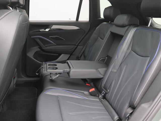 Volkswagen TIGUAN 1.5 eHybrid R-Line Edition 272PK DSG SOH 100%, Pano-Schuifdak, Trekhaak, Black Style, 20" LM Velgen, Leder, Memorystoel, Elektr. Achterklep, Matrix LED-Verlichting, 360gr. Camera, Harman Kardon Audio