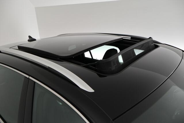 Volkswagen TIGUAN 1.5 272pk eHybrid R-Line Edition Trekhaak Camera Keyless Massage Virtual Cockpit Panoramadak Carplay