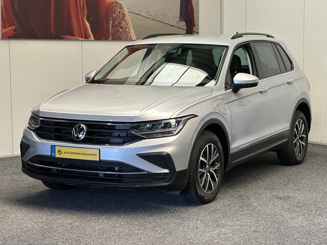 Volkswagen TIGUAN 1.4 TSI eHYBRID 245PK NAVIGATIE ADAPTIVE CRUISE CONTROL STOEL EN STUUR VERWARMING APPLE CARPLAY/ANDROID RIJSTROOKSENSOREN DODEHOEKSENSOREN PDC DSG ZEER MOOI !! 3010