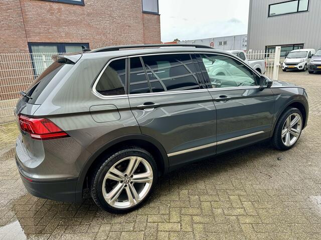 Volkswagen TIGUAN 2.0 TDI 150pk DSG/Aut. Grijs kenteken/Van Airco,Cruise,Navi,Camera,Sfeerverl,Pdc,19 Lmv