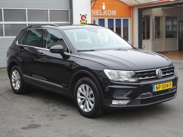 Volkswagen TIGUAN 1.4 TSI ACT Comfortline Automatische airco, navigatie, licht metalen velgen, parkeersensoren voor en achter, trekhaak elektrisch uitklapbaar, enz.