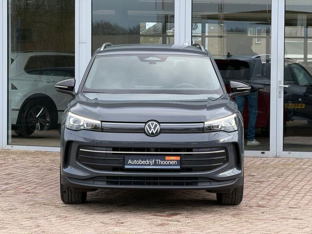Volkswagen TIGUAN 1.5 eTSI Life Edition 150pk | Trekhaak | 360° camera | Keyless