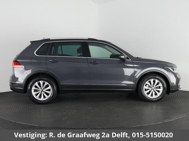 Volkswagen TIGUAN 1.5 TSI Life Business | Navigatie | Camera | Cruise Control Adaptieve |
