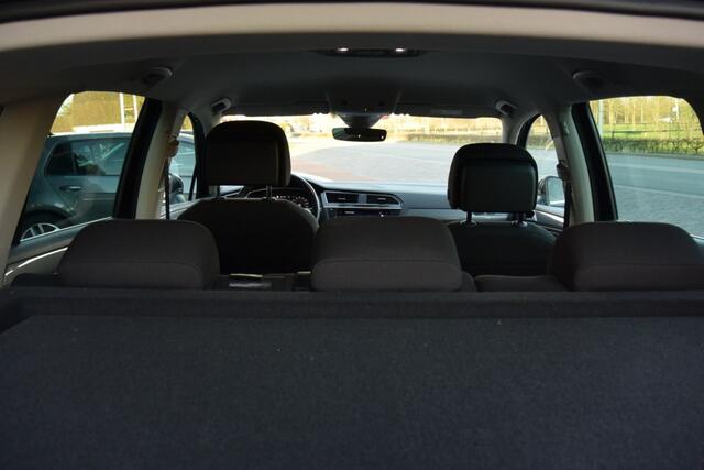 Volkswagen TIGUAN 1.5 TSI Life Business