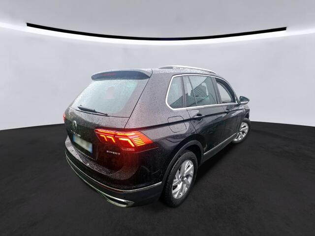 Volkswagen TIGUAN 1.4 TSI eHybrid 245pk PHEV Elegance / Panoramadak / Trekhaak / Matrix / Wordt Verwacht