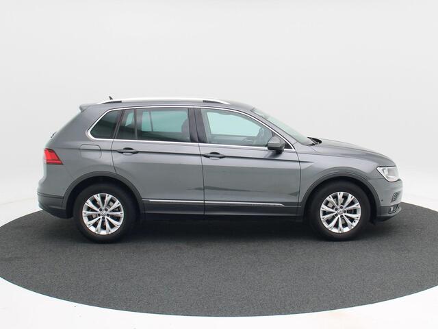 Volkswagen TIGUAN 1.5 TSi 150 Pk Automaat Comfortline Business | Adaptive Cruise | Climatronic | CarPlay | Camera | Navigatie | 17 Inch | 89.810 Km !!