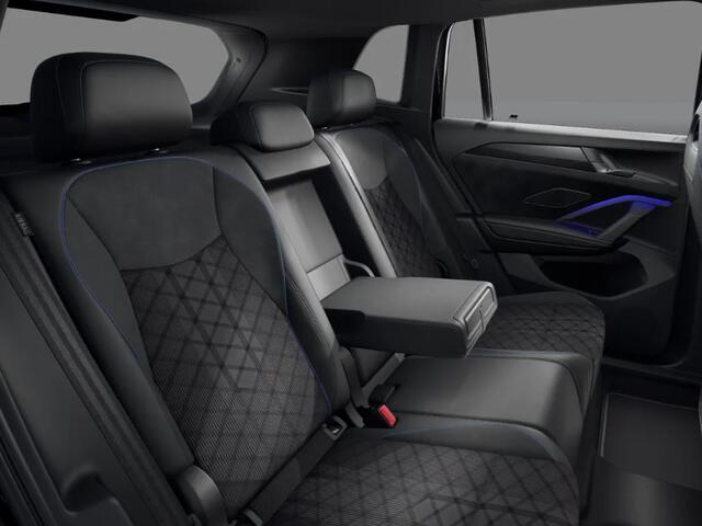 Volkswagen TIGUAN R-Line Edition 1.5 eHybrid 204 PK 6 versn. DSG · Achteruitrijcamera · Draadloze telefoonlader · Black style pakket ·