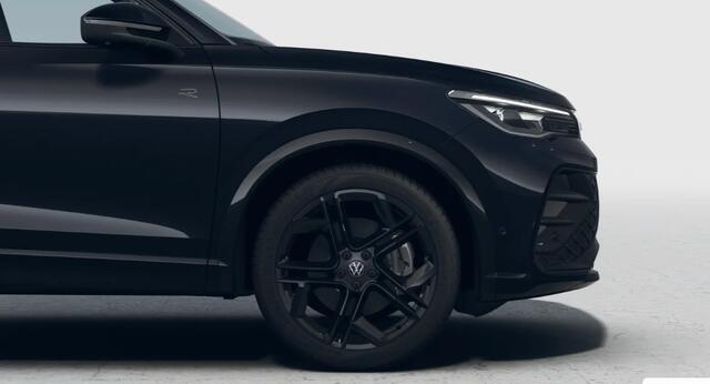 Volkswagen TIGUAN R-Line Edition 1.5 eHybrid 204 PK 6 versn. DSG · Achteruitrijcamera · Draadloze telefoonlader ·
