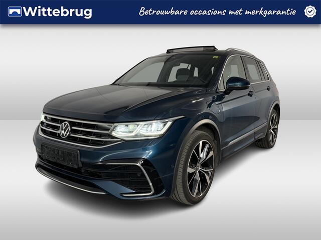 Volkswagen TIGUAN 1.4 TSI eHybrid R-Line / AUTOMAAT/ PANO/ 245 PK/ TREKHAAK/ DCC/ ELEK.KLEP/ PARK.SENSOR.V+A/ 360 CAMERA/ STUUR+STOELVERWARM./ ACC/ KEYLESS/ APP-CONNECT/ HEAD-UP/ NAVI/ DAB/ CLIMA/ LED