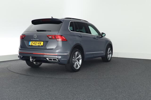 Volkswagen TIGUAN 1.4 TSI eHybrid 245pk R-Line Business Trekhaak Camera Virtual Cockpit Stoelverwarming Panoramadak Navigatie