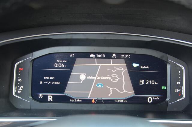 Volkswagen TIGUAN Allspace 1.5 TSI Highline Automaat/Navi/Pdc/Ecc/Led/Virtual dashboard/Achteruitrijcamera/Panoramadak/Cr-Controle/19-Inch Lmv/Stoelverwarming/Dynaudio/Apple Carplay/Android Auto