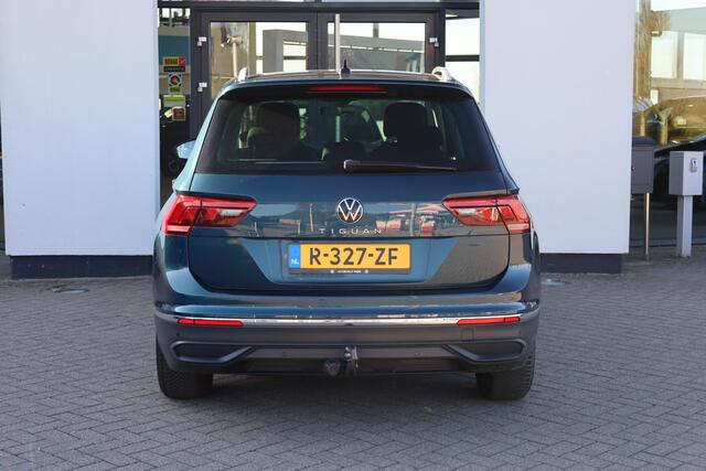 Volkswagen TIGUAN 1.5 TSI Life Business 110KW/150PK DSG, NL auto dealer onderhouden, Trekhaak, Navigatie, elektrische achterklep, digital cockpit pro, keyless entry, chroom pakket, spiegel pakket