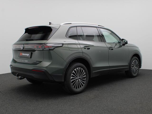 Volkswagen TIGUAN 1.5 eHybrid Life Edition 204PK DSG Trekhaak, 18" LM Velgen, Keyless, Achteruitrijcamera, Side Assist, Navi via Apple Carplay/Android Auto, Adaptieve Cruise Control, Stoel-Stuurverwarming, Elektr. Achterklep