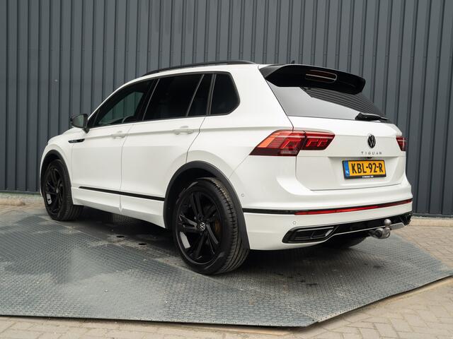 Volkswagen TIGUAN 1.5 TSI R-Line Business+ | Trekhaak wegkl. | Head Up | Side Assist | IQ Light | Elk. A-klep | Prijs Rijklaar!!