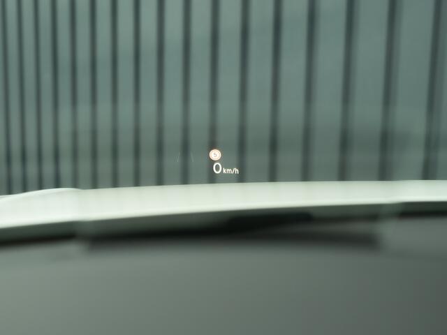 Volkswagen TIGUAN 1.5 TSI R-Line Business+ | Trekhaak wegkl. | Head Up | Side Assist | IQ Light | Elk. A-klep | Prijs Rijklaar!!