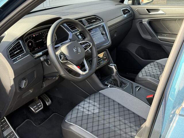 Volkswagen TIGUAN 1.4 TSI eHybrid R-Line Business+ | Trekhaak | Pano | Camera | Dodehoek