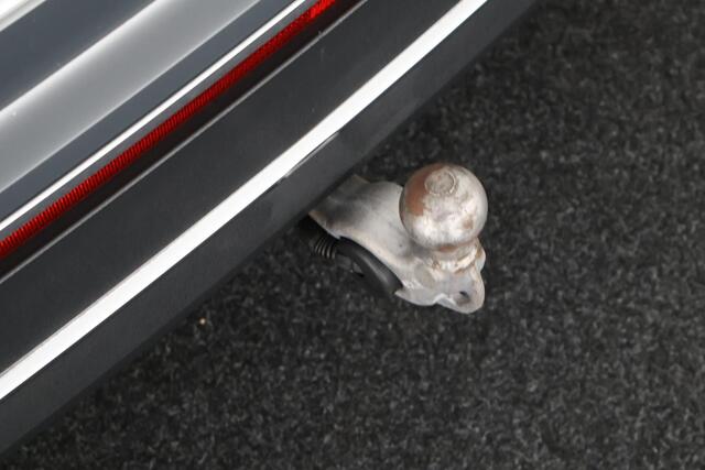 Volkswagen TIGUAN 1.5 TSI 150pk DSG Elegance Trekhaak 360Camera IQ.Light Headup Keyless Virtual Cockpit Navigatie