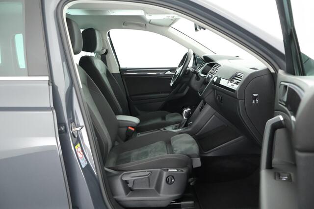 Volkswagen TIGUAN 1.5 TSI 150pk DSG Elegance Trekhaak 360Camera IQ.Light Headup Keyless Virtual Cockpit Navigatie