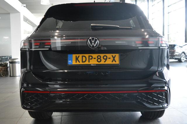Volkswagen TIGUAN 2.0 TDI 3X R-LINE Black Style camera 20 inch 150 pk !!