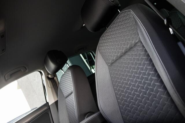 Volkswagen TIGUAN 1.5 TSI ACT Highl. R-Line