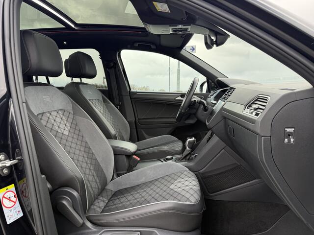 Volkswagen TIGUAN 2.0 TSI 4Motion R-Line Black Style | Pano | IQ | 360° | HK