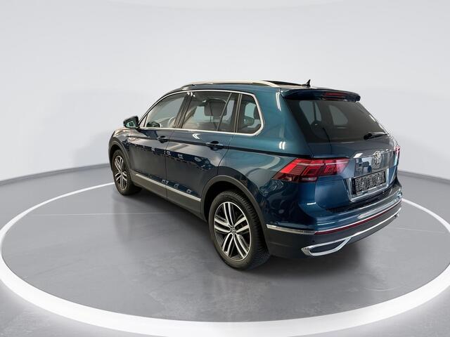 Volkswagen TIGUAN 1.4 TSI eHybrid Elegance · Panoramadak · 360 Camera · Head-Up · Wegklapbare Trekhaak · Elek. Bestuurdersstoel · Leder Interieur · 19'' Inch ·