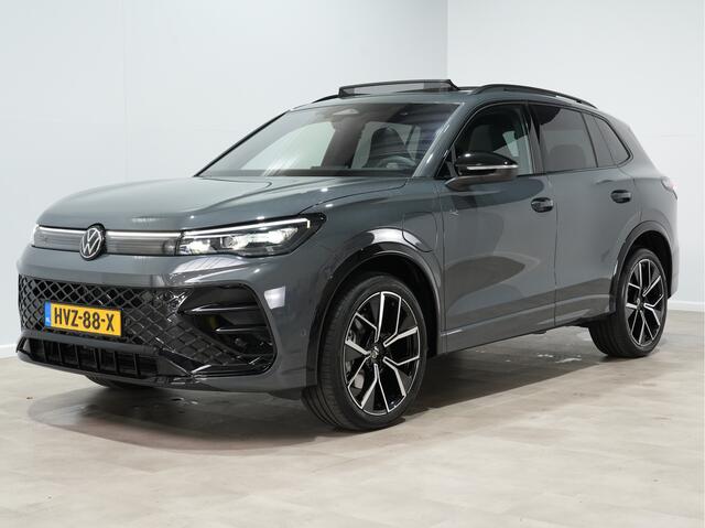Volkswagen TIGUAN 1.5 TSI eHybrid 272pk PHEV R-Line Business Trekhaak | Pano | Black Style | 20" | Matrix | Camera 248