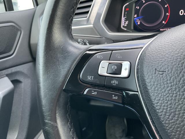 Volkswagen TIGUAN 1.5 TSI R-Line Business Pano Carplay Massage Stoelverw Adap.Cruise Digitaal Vol opties!