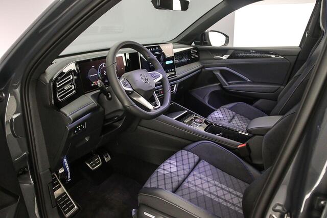 Volkswagen TIGUAN R-Line Edition 1.5 TSI eHybrid 272pk DSG Automaat Trekhaak, Panoramadak, Adaptive cruise control, Elektrische achterklep, LED koplampen, Achteruitrijcamera