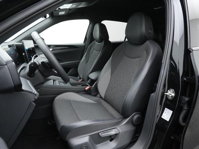 Volkswagen TIGUAN 1.5 eTSI 150 pk DSG Life | Trekhaak | IQ Light | 360 Camera | Stuur/-Stoelverwarming