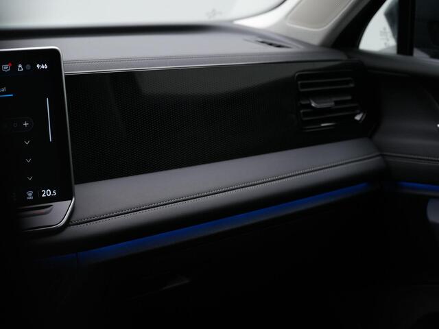 Volkswagen TIGUAN 1.5 eHybrid 204 pk Life | Achteruitrijcamera | Side Assist | Adaptive Cruise | Keyless Entry