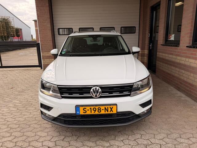 Volkswagen TIGUAN 1.5 TSI 150pk pano trekh massage alcantara