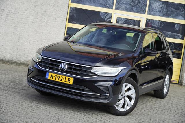 Volkswagen TIGUAN 1.5 TSI 150PK! Life Business BJ2021 Lmv 18" | Led V+A | Pdc | Elek. achterklep | App-Connect | Navi | Climate control | Cruise control | Verwarmde voorstoelen | Extra getint glas