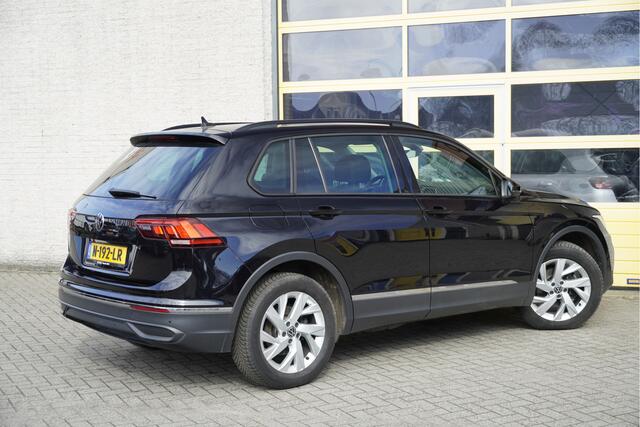 Volkswagen TIGUAN 1.5 TSI 150PK! Life Business BJ2021 Lmv 18" | Led V+A | Pdc | Elek. achterklep | App-Connect | Navi | Climate control | Cruise control | Verwarmde voorstoelen | Extra getint glas