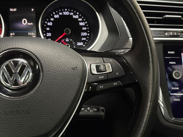 Volkswagen TIGUAN 1.5 TSI ACT Highline 150Pk Automaat (PANORAMADAK, GROOT NAVI, CLIMATE, STOELVERWARMING, SPORTSTOELEN, PARKEERSENSOREN, ADAPTIVE CRUISE, NIEUWSTAAT)