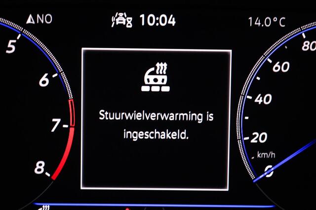 Volkswagen TIGUAN 1.5 TSI R-Line Business | WINTER / TRAILER- PACK | PANORAMADAK | IQ LIGHT | DAB | APPLE | CAMERA | TREKHAAK | 19"