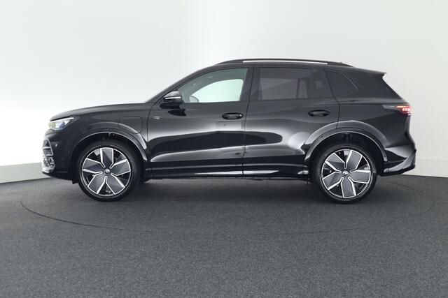 Volkswagen TIGUAN 1.5 272pk eHybrid R-Line Business Black Style 360Camera Head-Up Keyless Massage Carplay