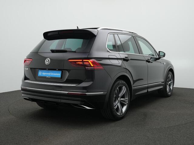 Volkswagen TIGUAN 1.5 TSI 150 pk ACT Highline Business R / R-Line | Panoramadak | Trekhaak | Adaptive Cruise | Elektrische achterklep | Stoelverwarming